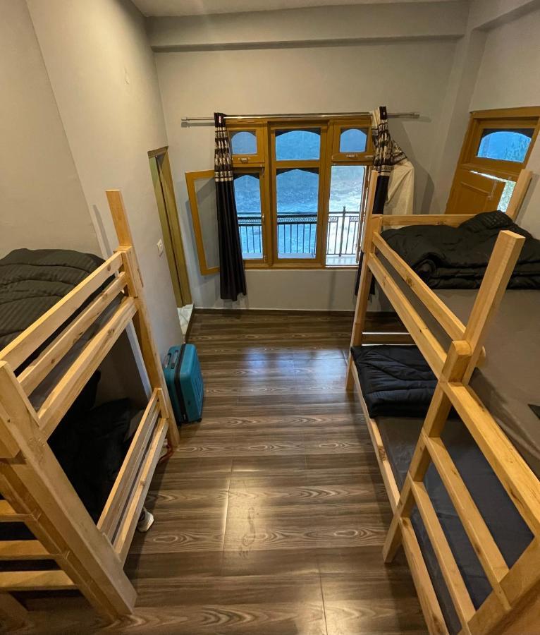 Wabi Sabi Riverside Hostel Kasol Εξωτερικό φωτογραφία