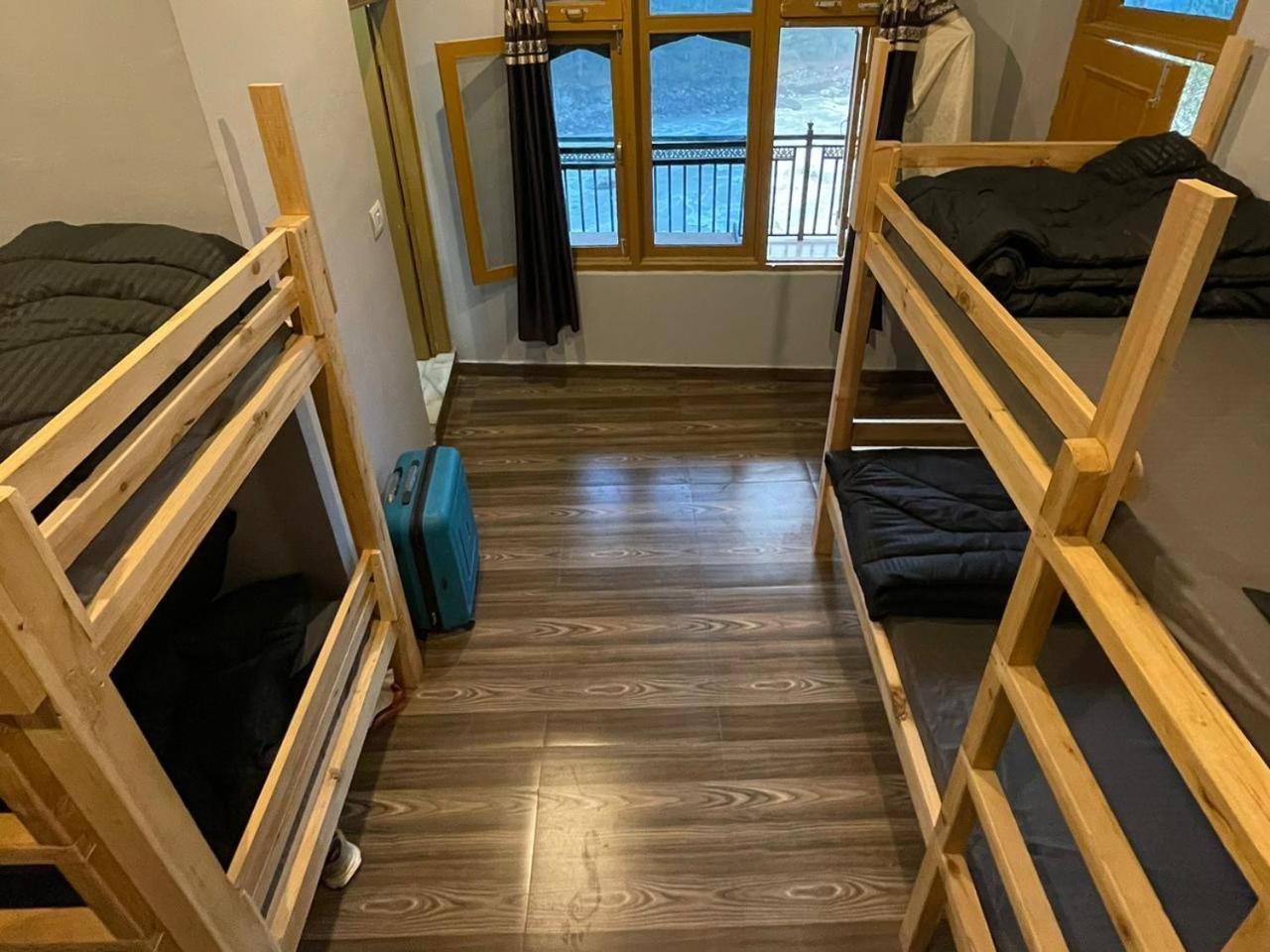 Wabi Sabi Riverside Hostel Kasol Εξωτερικό φωτογραφία